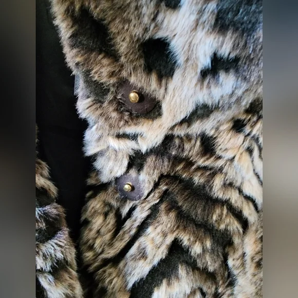 Steve Madden Women's Animal Print Coat with Button Magnetic Snaps Size Large - Picture 8 of 12